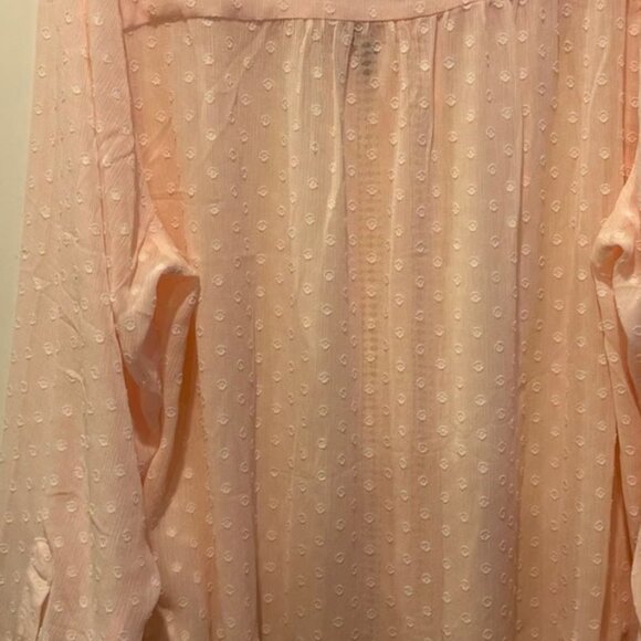 NWT Torrid Clipdot Blouse with Trim - Picture 6 of 7